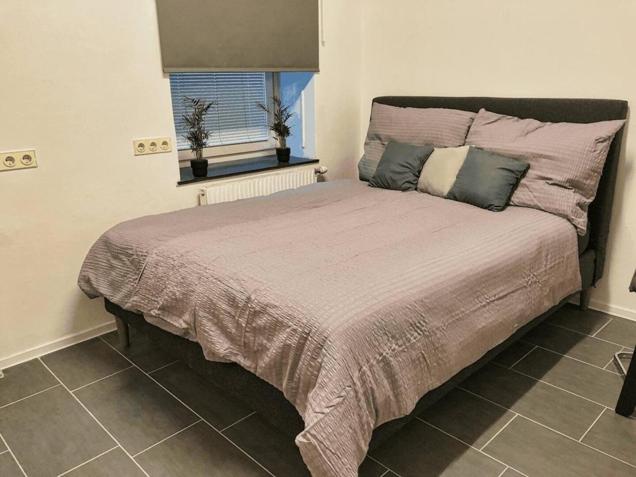 Charmante Wohnung Nahe Wiener Stadthalle Extérieur photo